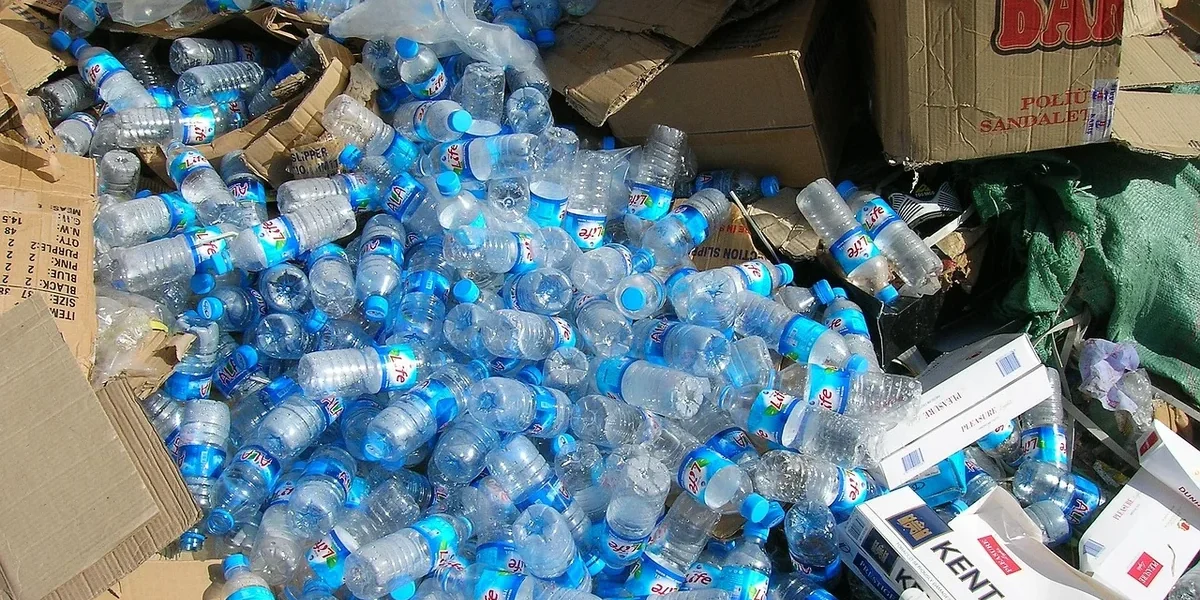 PET Recycling: Vollständiger Leitfaden zu Prozess, Qualität & Anwendungen